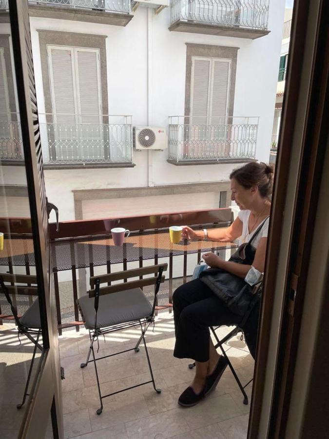 Central Funchal Apartment - Garden - Free Parking & Ac エクステリア 写真