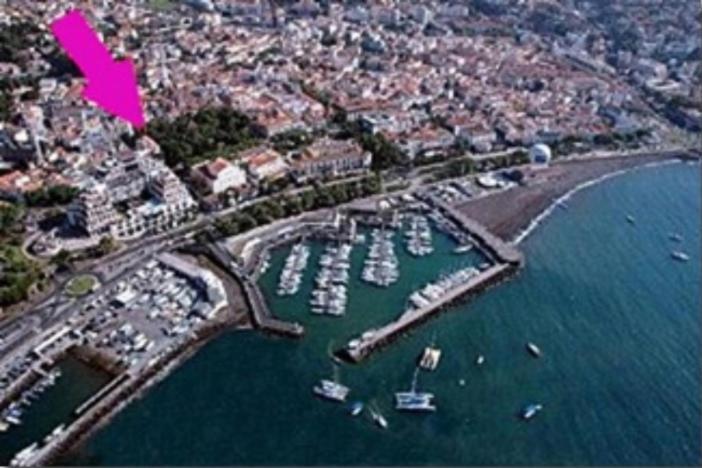 Central Funchal Apartment - Garden - Free Parking & Ac エクステリア 写真