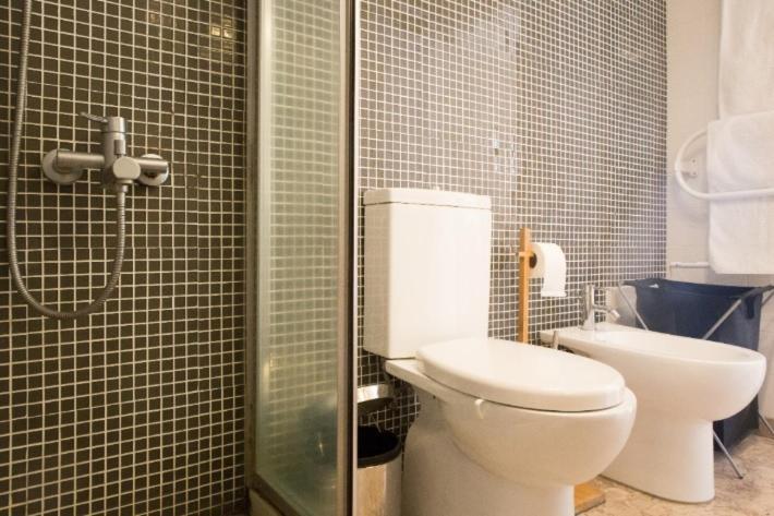 Central Funchal Apartment - Garden - Free Parking & Ac エクステリア 写真